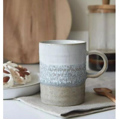 Denby Kiln Rillet Beige Kaffe Mug - Kaffe Mug - Håndlavet, Organisk, Holdbar Denby Kiln Rillet Beige Kaffe Mug - Kaffe Mug - Håndlavet, Organisk, Holdbar