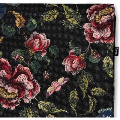 Spode Creatures of Curiosity Table Cloth Spode Creatures of Curiosity Table Cloth