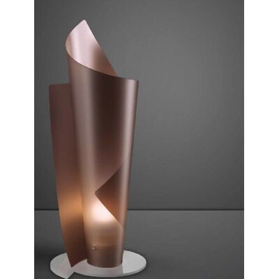 Iperbriko Linea Zero Lampada da Tavolo Rame - Design Moderno Ispirato alle Vele Iperbriko Linea Zero Lampada da Tavolo Rame - Design Moderno Ispirato alle Vele