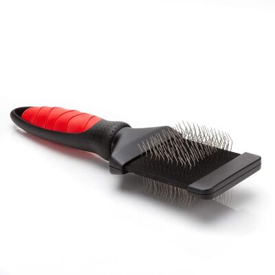 Brosse Mikki Pro Slicker pour chiens - Brosse pour chiens - Publicité Brosse Mikki Pro Slicker pour chiens - Brosse pour chiens - Publicité