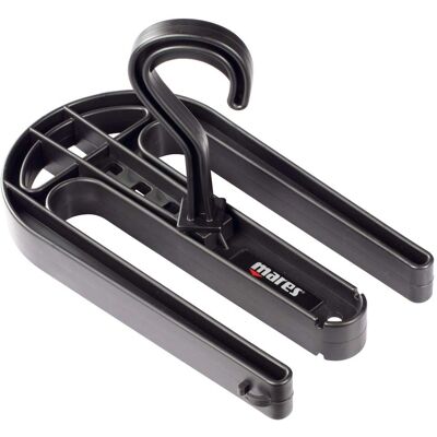 Penderie universelle pour combinaisons sèches - Support pour séchage et ventilation Penderie universelle pour combinaisons sèches - Support pour séchage et ventilation
