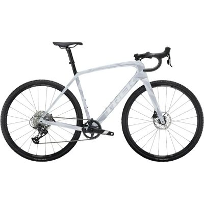 Trek Boone 5 - VTT XC - 12 vitesses - Plasma Grey Pearl 52cm - Publicité Trek Boone 5 - VTT XC - 12 vitesses - Plasma Grey Pearl 52cm - Publicité