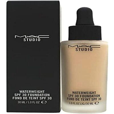 MAC MAC Cosmetics Studio Waterweight SPF 30 Foundation - NC 15 - Base MAC MAC Cosmetics Studio Waterweight SPF 30 Foundation - NC 15 - Base