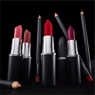 MAC Cosmetics Lip Pencil Burgundy - Contur de Buze 1.45g MAC Cosmetics Lip Pencil Burgundy - Contur de Buze 1.45g