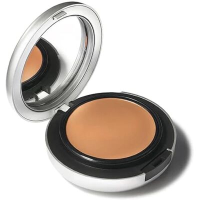 MAC NC40 Foundation - Medium Coverage Matte Finish MAC NC40 Foundation - Medium Coverage Matte Finish