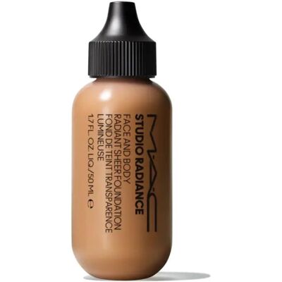 MAC Cosmetics C5 Foundation - Strålende lett ansikt & kropp MAC Cosmetics C5 Foundation - Strålende lett ansikt & kropp