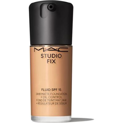 MAC Studio Fix Fluid SPF 15 - Foundation MAC Studio Fix Fluid SPF 15 - Foundation