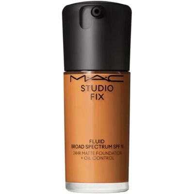 MAC Studio Fix Fluid SPF 15 - Fond de teint mat de 24h MAC Studio Fix Fluid SPF 15 - Fond de teint mat de 24h