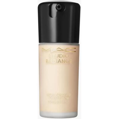 MAC Cosmetics Studio Radiance Serum-Powered Foundation NC10 - Base MAC Cosmetics Studio Radiance Serum-Powered Foundation NC10 - Base
