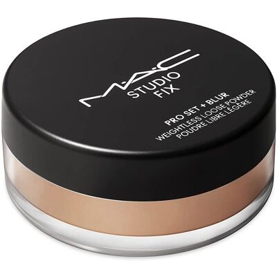 MAC Cosmetics Mørk løs pudder - Mattende sminke MAC Cosmetics Mørk løs pudder - Mattende sminke