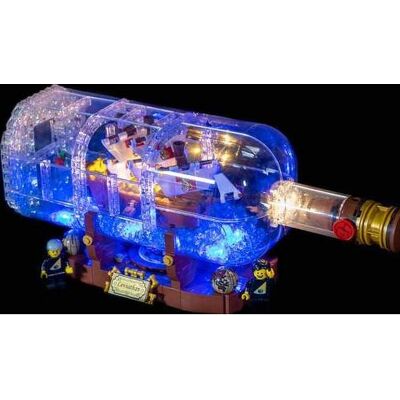 Light My Bricks - 103048 - Bleu et Blanc LEDs - 8-Port - LED Lighting Kit - Publicité Light My Bricks - 103048 - Bleu et Blanc LEDs - 8-Port - LED Lighting Kit - Publicité