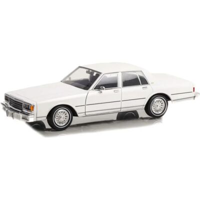 Greenlight 1980 Chevrolet Caprice - Klasyczny model samochodu - Skala 1:18 Greenlight 1980 Chevrolet Caprice - Klasyczny model samochodu - Skala 1:18