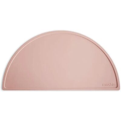Mushie Sousplat en silicone rose - Accessoire pour table enfant - Publicité Mushie Sousplat en silicone rose - Accessoire pour table enfant - Publicité