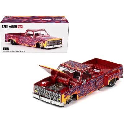 Mini GT Chevrolet Silverado Model z metalu - Dually on Fire V1 1980 - Czerwony/Pomarańczowy Mini GT Chevrolet Silverado Model z metalu - Dually on Fire V1 1980 - Czerwony/Pomarańczowy