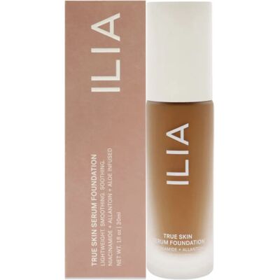 Ilia True Skin Serum Foundation Martinique SF11 - Fond de teint léger, fini naturel, enrichi en soins de la peau - Publicité Ilia True Skin Serum Foundation Martinique SF11 - Fond de teint léger, fini naturel, enrichi en soins de la peau - Publicité