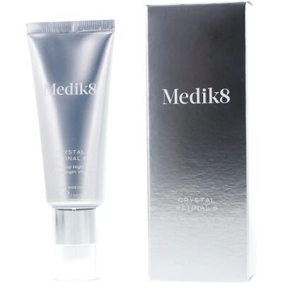 Medik8 Crystal Retinal 6 Sérum de Nuit - Face the Future - Publicité Medik8 Crystal Retinal 6 Sérum de Nuit - Face the Future - Publicité