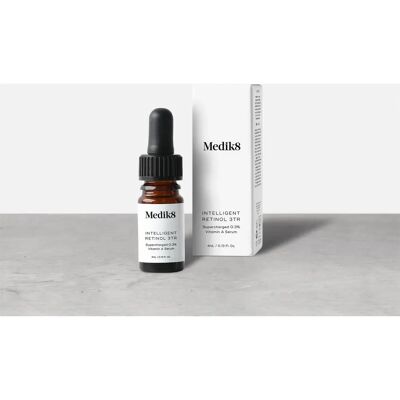 Medik8 Retinol 3Tr+ Intense Serum - Antiedad Medik8 Retinol 3Tr+ Intense Serum - Antiedad