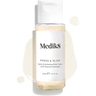 Medik8 Press & Glow Tónico Exfoliante - Iluminación de la piel Medik8 Press & Glow Tónico Exfoliante - Iluminación de la piel
