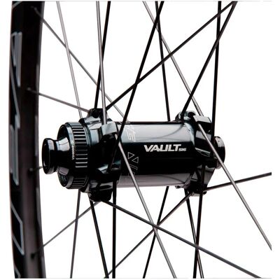 Roue avant de gravel Easton EA90 AX 21 - Route - Publicité Roue avant de gravel Easton EA90 AX 21 - Route - Publicité
