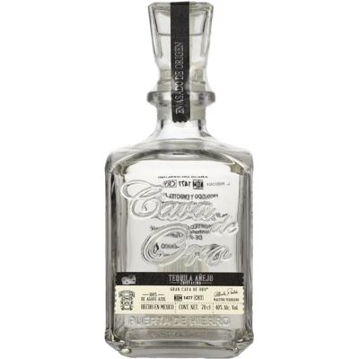 Cava de Oro AÑEJO CRISTALINO - Tequila 100% Agave Blauw Cava de Oro AÑEJO CRISTALINO - Tequila 100% Agave Blauw