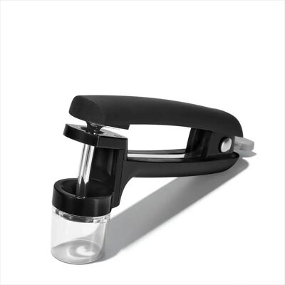 OXO Good Grips Kers- en Olijvenontpitter - Keukengereedschap OXO Good Grips Kers- en Olijvenontpitter - Keukengereedschap