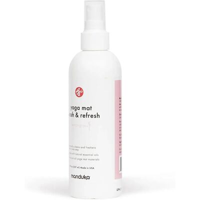 Manduka Yoga Mat Wash & Refresh - Lemongrass - Unisex - 8 OZ Manduka Yoga Mat Wash & Refresh - Lemongrass - Unisex - 8 OZ