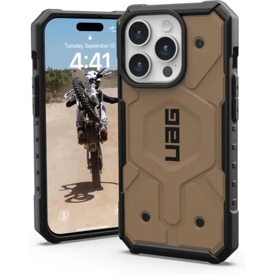 UAG Pathfinder Magsafe Skyddsfodral för iPhone 15 Pro - Mörk Jord UAG Pathfinder Magsafe Skyddsfodral för iPhone 15 Pro - Mörk Jord