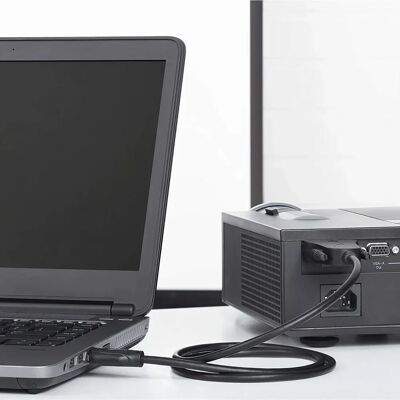 AmazonBasics HL-007268 Video Kabeladapter - 1,8 m DisplayPort auf DVI Schwarz AmazonBasics HL-007268 Video Kabeladapter - 1,8 m DisplayPort auf DVI Schwarz