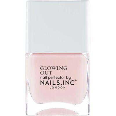Nails.INC - Glow With The Flow - Peach - Sheer - Nail polish Nails.INC - Glow With The Flow - Peach - Sheer - Nail polish