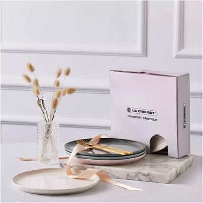 Le Creuset Assorted 22cm Stoneware Side Plates - Set of 4 Le Creuset Assorted 22cm Stoneware Side Plates - Set of 4
