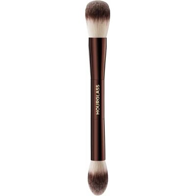 Hourglass Ambient Lighting Edit Børste - Dobbelt Endet Make-up Pensel til Ansigt & Kind Hourglass Ambient Lighting Edit Børste - Dobbelt Endet Make-up Pensel til Ansigt & Kind