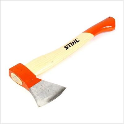 STIHL AX 6 - Machado de floresta leve para uso ocasional STIHL AX 6 - Machado de floresta leve para uso ocasional