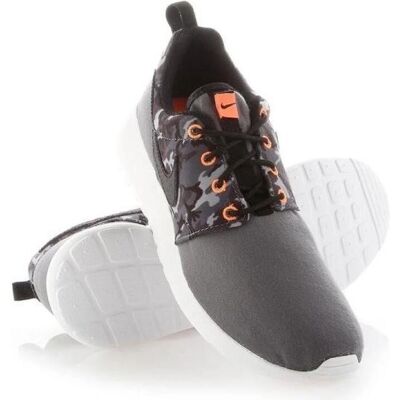 Nike Roshe One Print GS - Camouflage - Chaussures enfants - Publicité Nike Roshe One Print GS - Camouflage - Chaussures enfants - Publicité