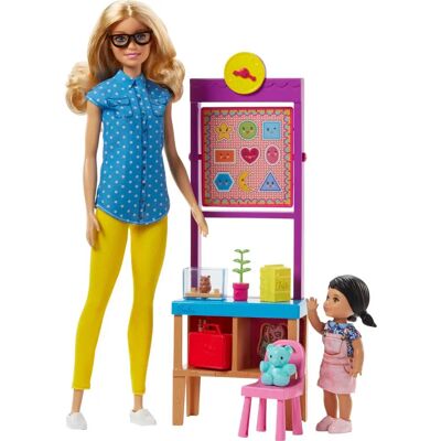 Poupée Barbie Enseignante avec Tableau Rotatif - Jeu Scolaire - Publicité Poupée Barbie Enseignante avec Tableau Rotatif - Jeu Scolaire - Publicité