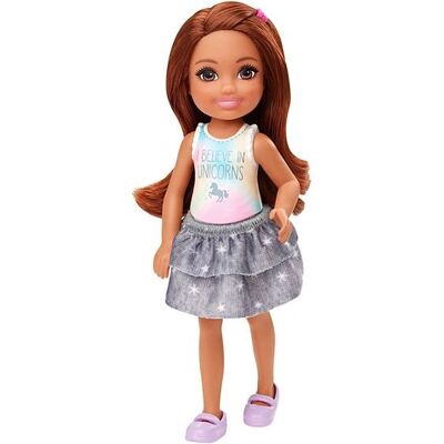 Poupée Barbie Chelsea avec Graphique de Licorne - Poupée - Publicité Poupée Barbie Chelsea avec Graphique de Licorne - Poupée - Publicité
