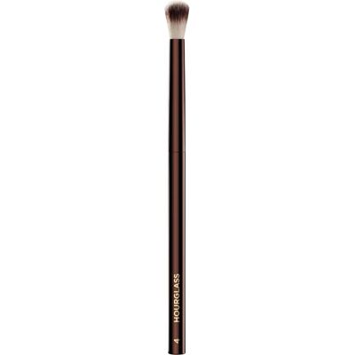 Pinceau Crease No.4 Hourglass - Outil professionnel de maquillage des yeux - Publicité Pinceau Crease No.4 Hourglass - Outil professionnel de maquillage des yeux - Publicité