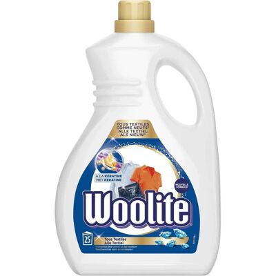 Lessive Liquide Woolite - Protège laine, soie, textiles délicats - 25 lavages - Publicité Lessive Liquide Woolite - Protège laine, soie, textiles délicats - 25 lavages - Publicité