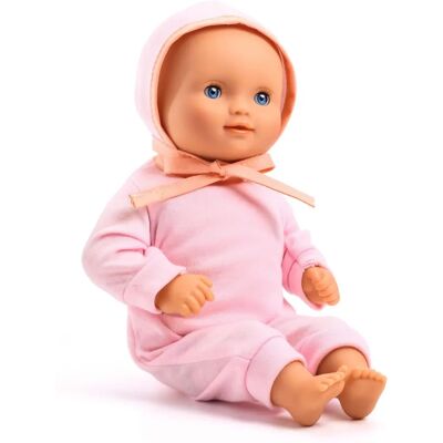 Djeco Pomea Soft Body Doll - Poupée - Publicité Djeco Pomea Soft Body Doll - Poupée - Publicité