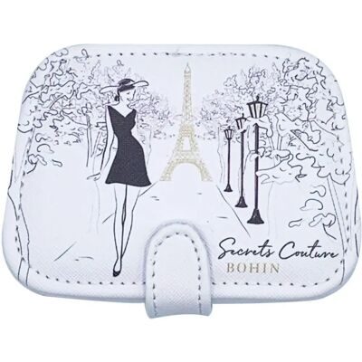 Kit de couture Tour Eiffel Bohin - Accessoire de voyage compact Kit de couture Tour Eiffel Bohin - Accessoire de voyage compact