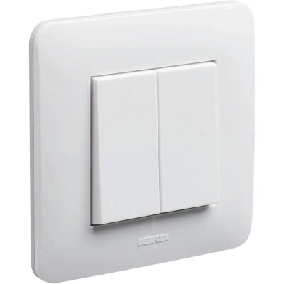 Debflex Modèle 742720 Interrupteur Double Mural - Casual Blanc Debflex Modèle 742720 Interrupteur Double Mural - Casual Blanc