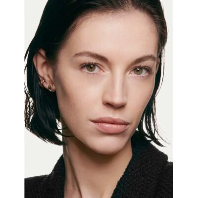 CHANEL Sublimage L'essence De Teint Br12 - Base CHANEL Sublimage L'essence De Teint Br12 - Base