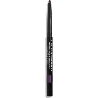 Eyeliner Waterproof Chanel Mauve Intense Modèle 86 - Publicité Eyeliner Waterproof Chanel Mauve Intense Modèle 86 - Publicité
