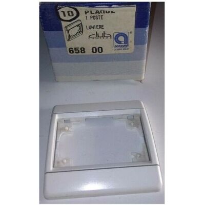 Arnould 65800 Plaque Enjoliveur 1 Poste - Light Club - Bianco Arnould 65800 Plaque Enjoliveur 1 Poste - Light Club - Bianco