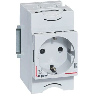 Legrand 004285 Steckdose - 2P+E, 16A, IP2X Legrand 004285 Steckdose - 2P+E, 16A, IP2X