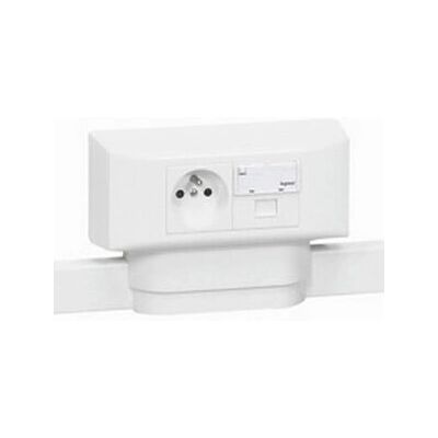 Accessoire pour système de goulottes Legrand 031613 - Support pour modules Mosaic 4 - Publicité Accessoire pour système de goulottes Legrand 031613 - Support pour modules Mosaic 4 - Publicité