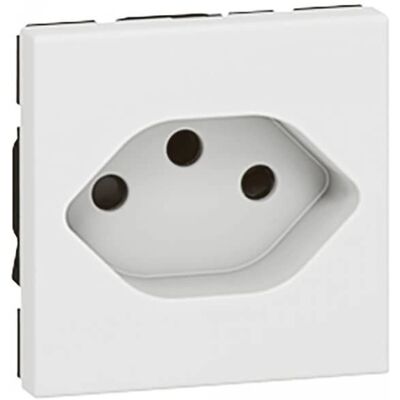 Legrand Modell 0 775 06 - Steckdose - 10A, IP41, Weiß Legrand Modell 0 775 06 - Steckdose - 10A, IP41, Weiß