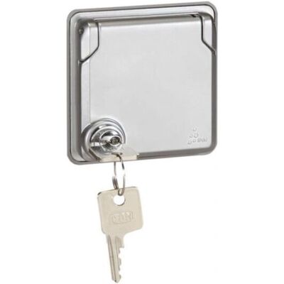 Legrand 077837 Enchufe - Resistente a vandalismo Legrand 077837 Enchufe - Resistente a vandalismo
