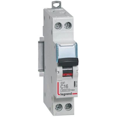 Legrand 407700 Disjoncteur - Bornes haut/bas - 16A - 230V - IP20 - 2P - Publicité Legrand 407700 Disjoncteur - Bornes haut/bas - 16A - 230V - IP20 - 2P - Publicité