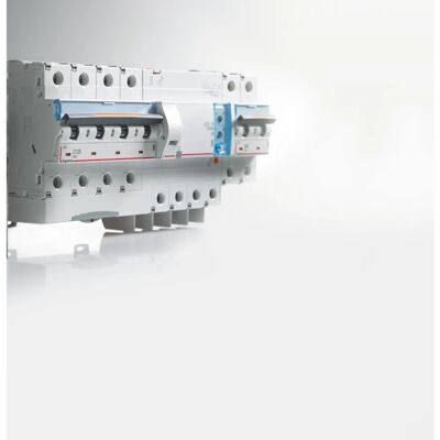 Legrand 409775 säkringsbrytare - 25kA, 230/400V, C-kurva Legrand 409775 säkringsbrytare - 25kA, 230/400V, C-kurva