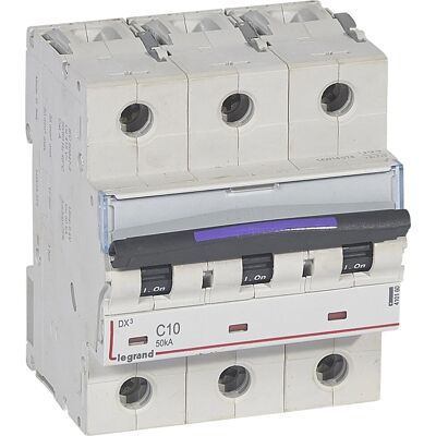 Disyuntor Legrand 410160 - 3P, Curva C, 50kA Disyuntor Legrand 410160 - 3P, Curva C, 50kA